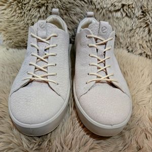 Ecco Women’s Shoes Sz10 Lace Up Leather Cracked Earth Design Ivory